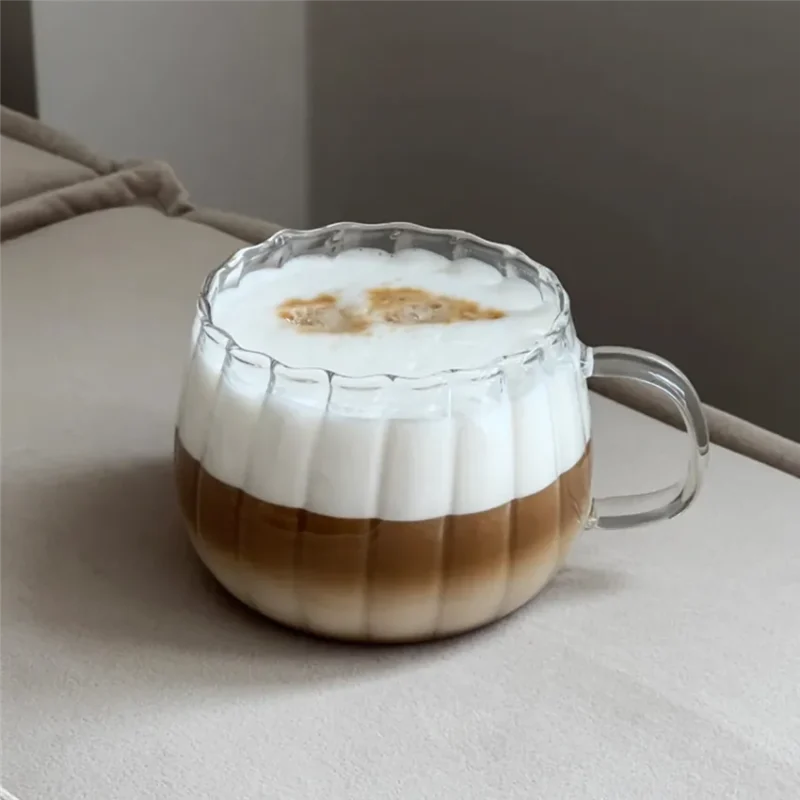 Puodelis su banguotomis sienelėmis, 400 ml - Image 3