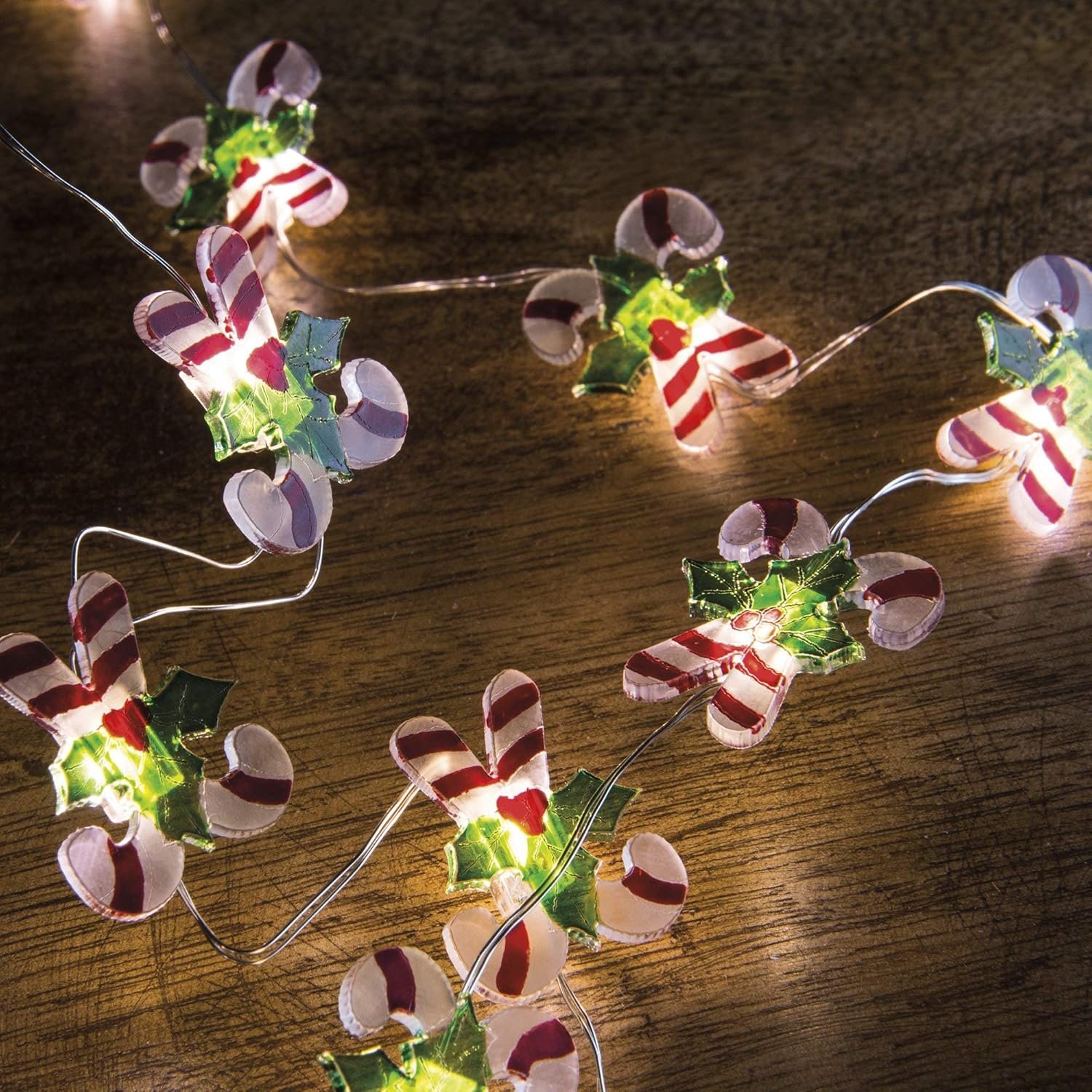 Girlianda Su Saldainiukų Figūrėlėmis, 20 LED